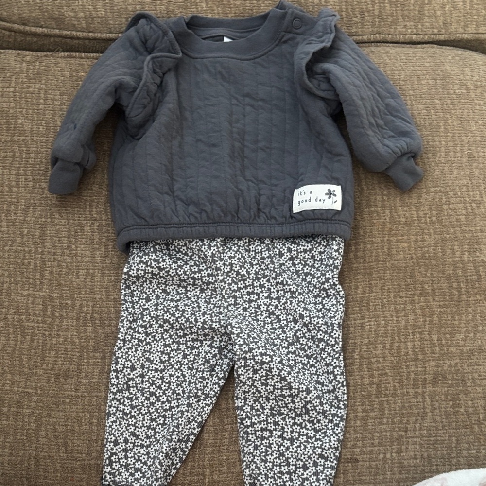 Carter's Gray Quilted Top and Black Floral Pants Set